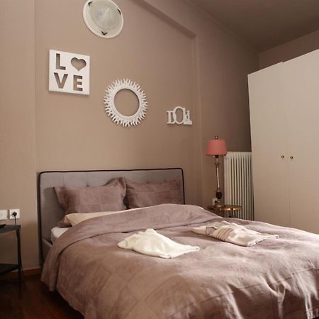 Romilias Apartment Hriszúpoli Kültér fotó